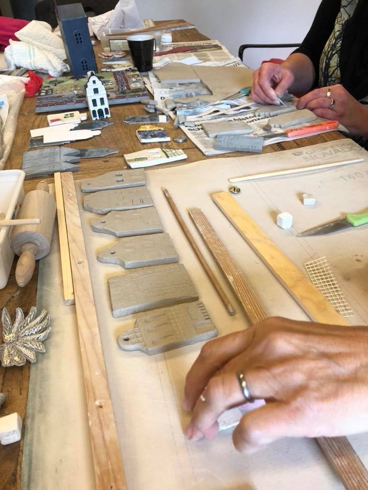 44433694_1558925757586120_897037240125882368_n