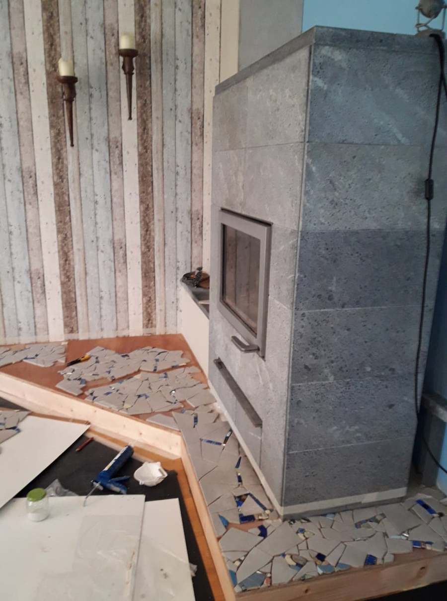 60336279_317631552467361_4200157275920269312_n